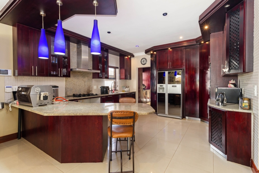 5 Bedroom Property for Sale in Sonstraal Heights Western Cape